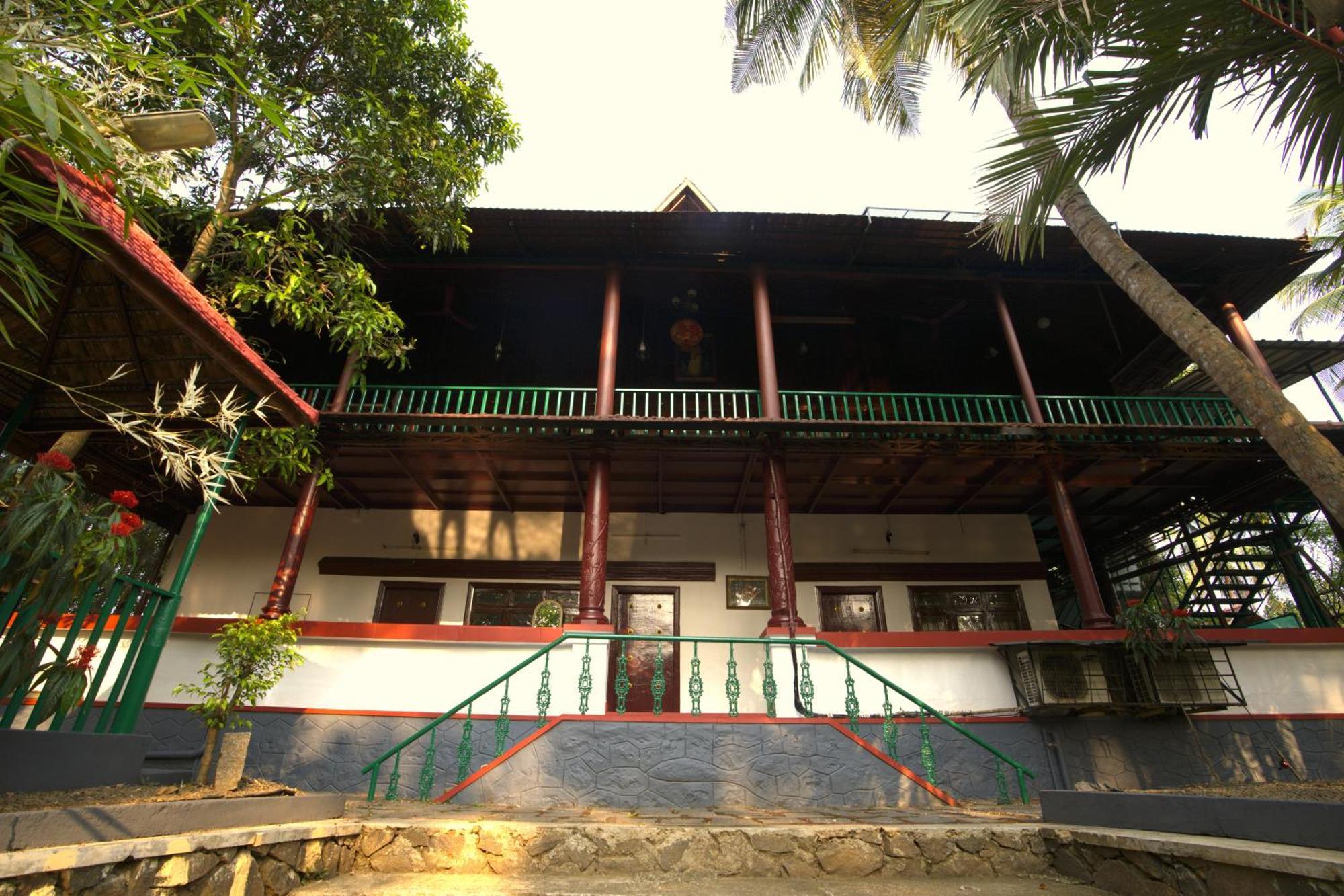 Hotel Garggi Backwater Retreat Kottayam Exterior foto